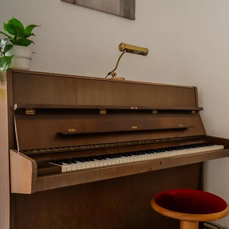 Appartement Mit Balkon